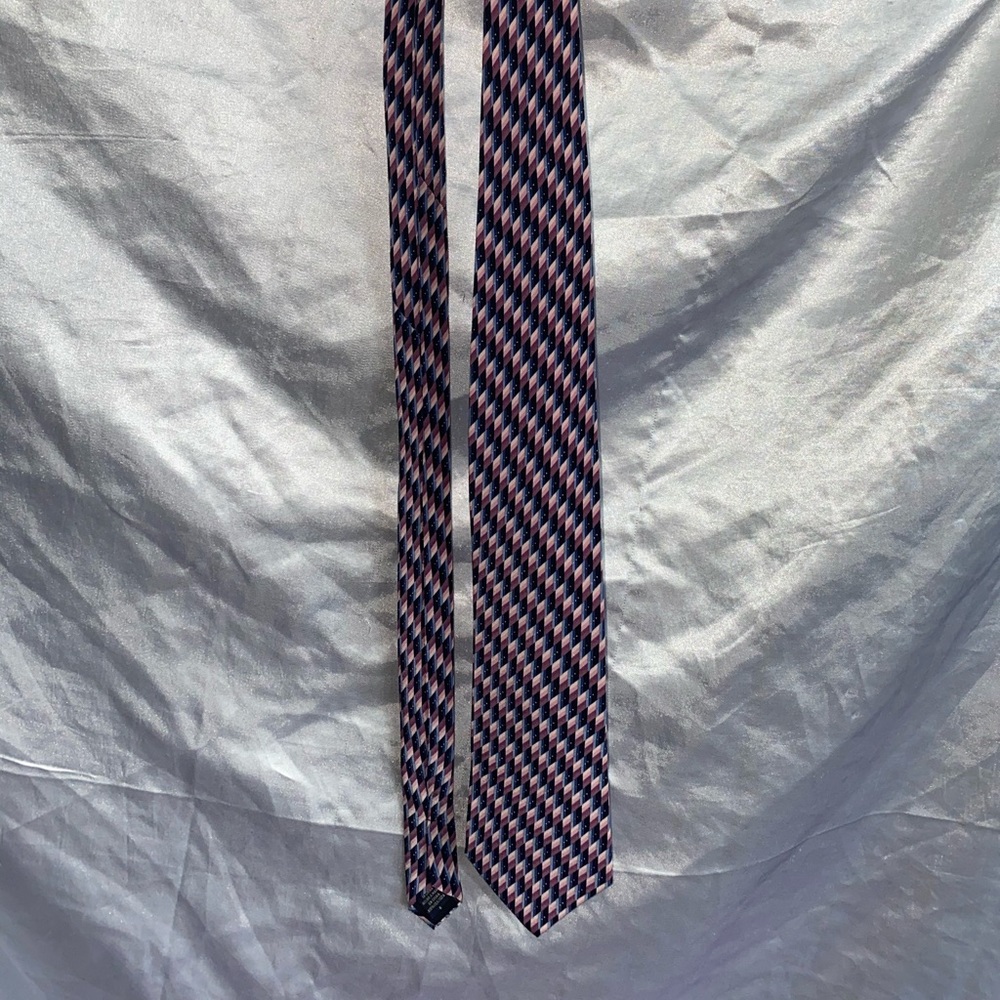 Geoffrey Beene Tie